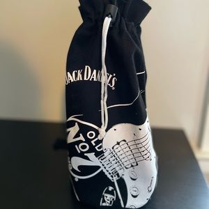 NWT Jack Daniel’s Cinch Bottle Sack LTD Edition